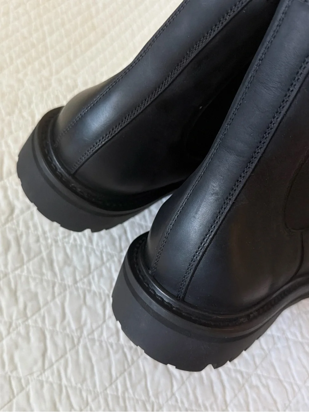 Quince NEW Men Rugged Leather Lug Sole Chelsea Boot Black Ankle Pull On